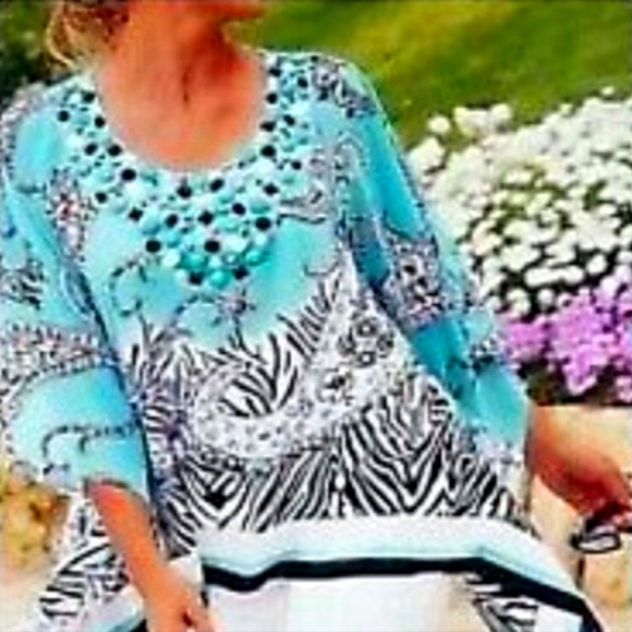 Soft Surroundings Tops - Soft Surroundings Persian Paisley Pocho
